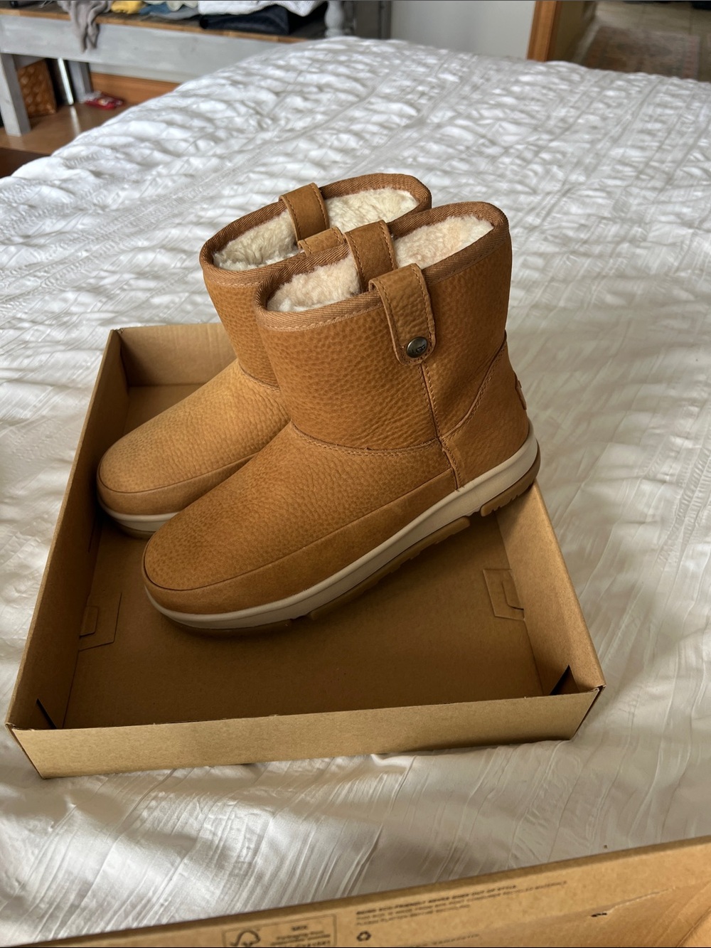 UGG W Classic Weather Mini - Chestnut Red - Picture 3 of 7